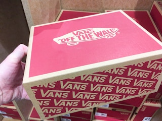 vans orb shoes box 2 2 1683137351 1683137351