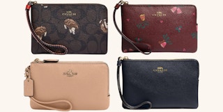 shop-premium-outlets-coach-wristlets-dec-2022-1