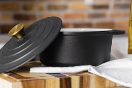 Save 60% on This Sedona Kitchen Cast Iron Dutch Oven at Macy’s — Now $23 card image