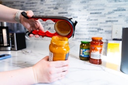 a jar opener