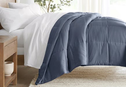 Linens & Hutch Comforter