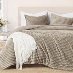 Fleece Queen Comforter Set