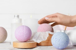 Bath Bomb 12-Piece Gift Set, $7 Exclusively for Prime Members card image