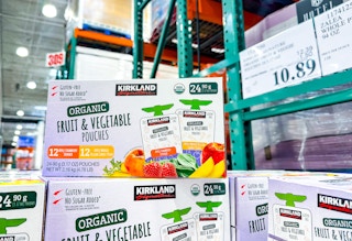 costco-kirkland-signature-fruit-and-vegtables-pouches-1