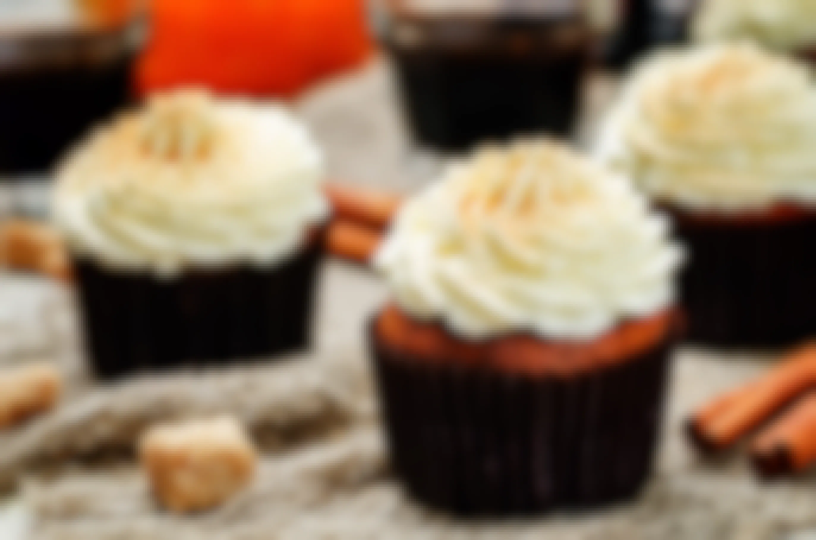 Easy (and Delicious) Pumpkin Pie Cupcakes Recipe