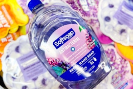 Ends Monday — $3.97 Softsoap Hand Soap Refills at Walmart With Ibotta card image