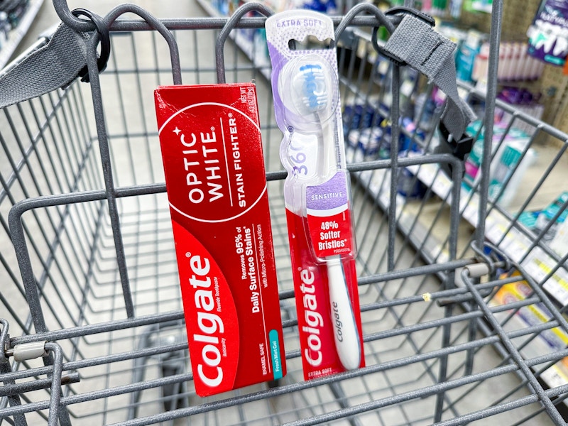 walgreens-colgate-toothpaste-toothbrush