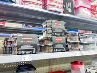 Area shot of Rubbermaid section in Walmart store