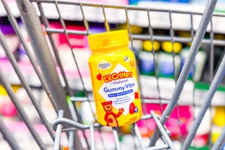 L'il Critter kids' vitamins in a Walmart cart