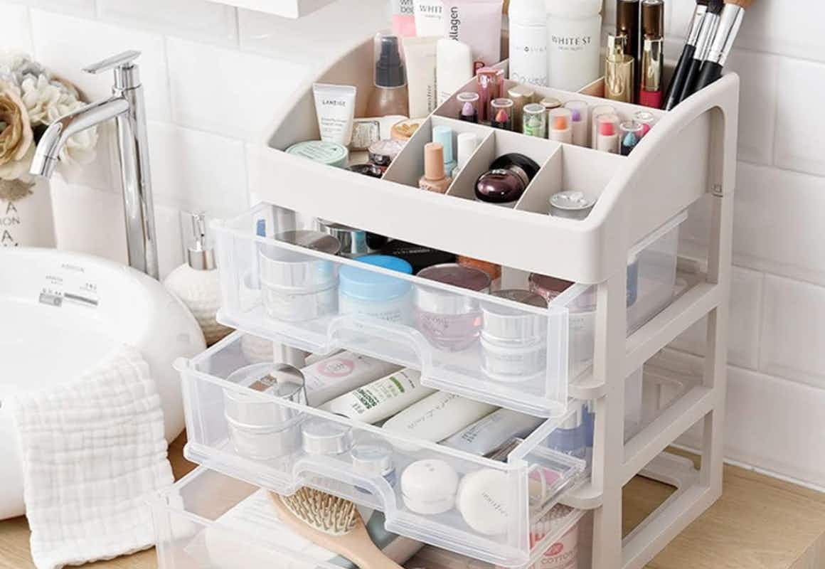 Makeup Organizer With Drawers, Just $10.34 on Amazon