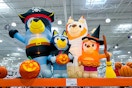 costco-bluey-family-halloween-inflatable