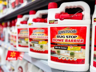 walmart-spectracide-bug-stop-home-barrier-03