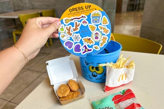 mcdonalds-halloween-boo-buckets-kids-meal-2024-kcl-5