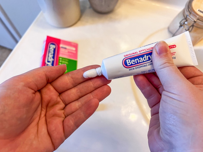 amazon-benadryl-anti-itch-cream-8