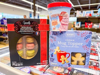 aldi holiday treats macarons mug topper and peppermint ice cream 1