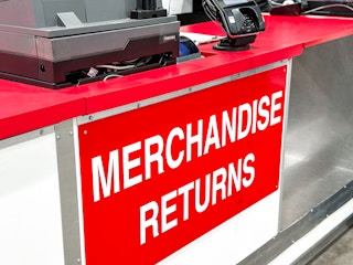 costco-wholesale-return-policy-counter-kcl-40