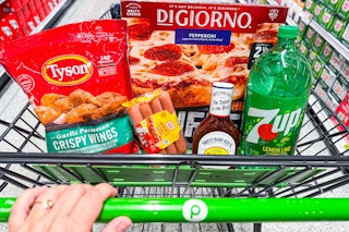 publix tyson wings digiorno pizza oscar mayer sweet baby rays 7-up