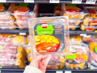 walmart-Hormel-gatherings-snack-tray-kcl-1