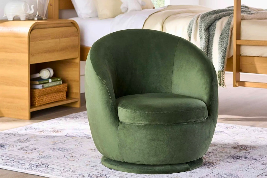 Walmart-Better-Homes-and-Gardens-kids-swivel-chair-1
