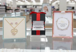 Mother’s Day Jewelry