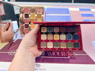 sephora tarte gilded glamour amazonian eyeshadow wardrobe 2022 4 1672504402 1672504402