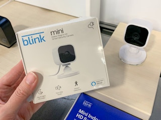 best-buy-black-friday-blink-mini-smart-security-camera-2020-31
