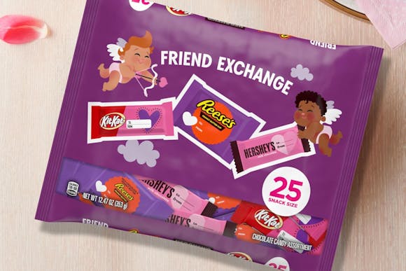 Hershey's Assorted Snack-Size Candy: Get 2 Bags for $9 on Amazon 