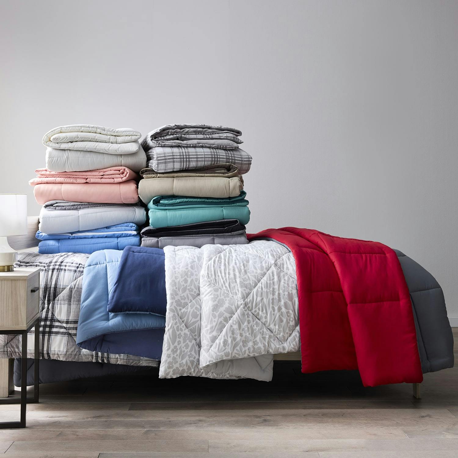 Home Expressions Comforter