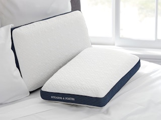 walmart-stearns-foster-memory-foam-pillow-2021