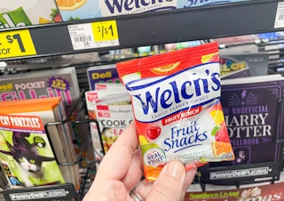 dollar general welchs fruit snacks 2021 th 1638456560 1638456560