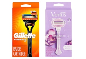 2 Gillette Razors