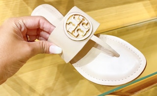 zulily-tory-burch-sandals-2021-featured-1-2