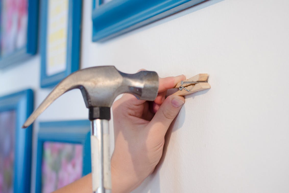 12 Smart New Ways to Use Clothespins