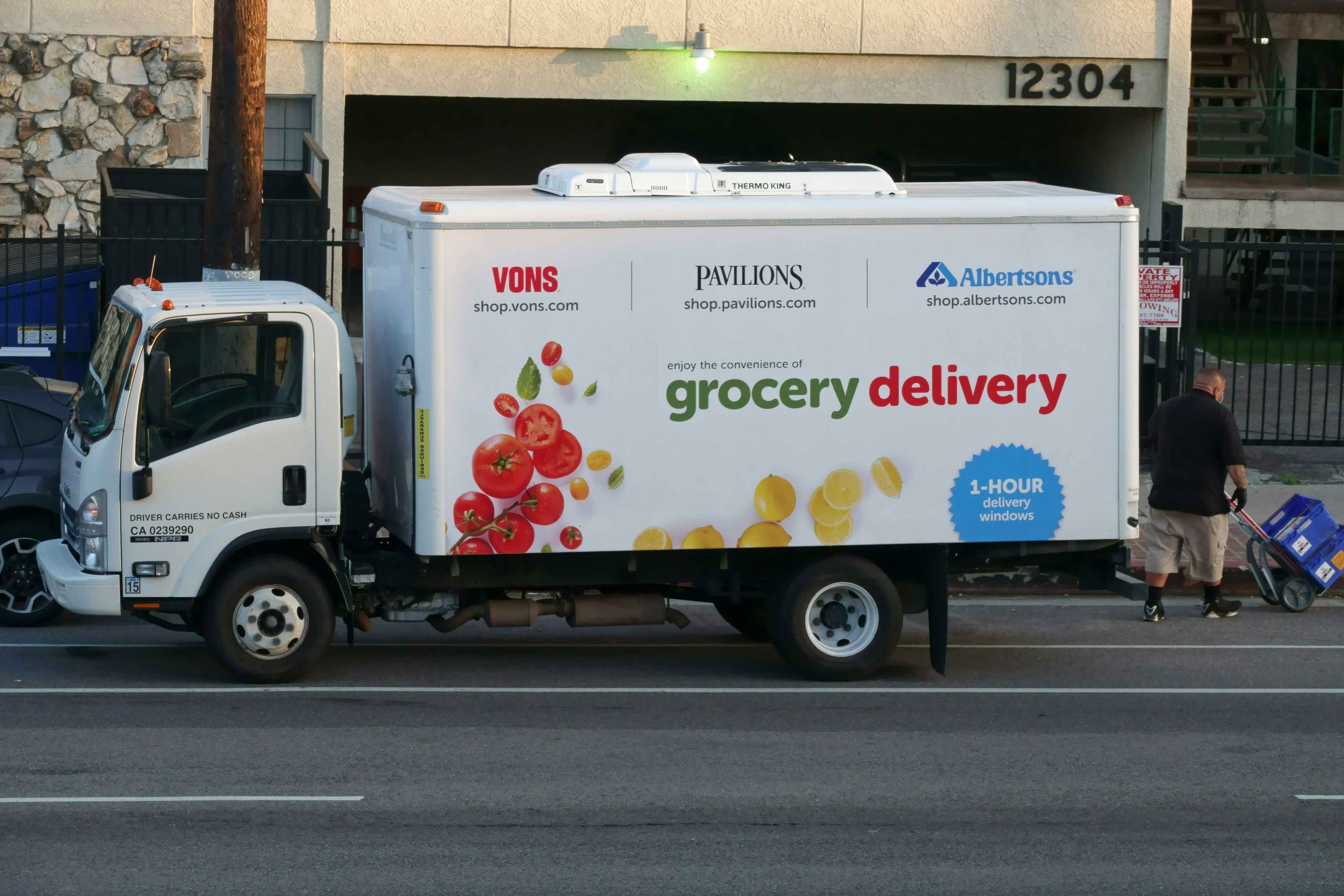 Vons, Pavilions, and Albertsons grocery delivery truck.