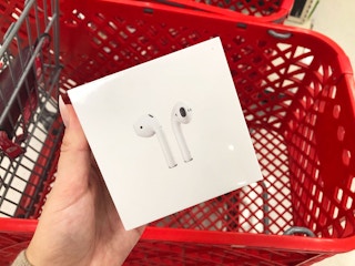 apple-airpods-target-2020-7