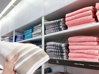 JCPenney Home Expressions towels display