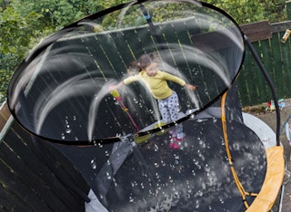 amazon trampoline sprinkler 2022 1 1653664438 1653664439