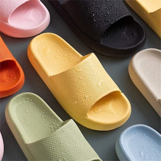 amazon menore cloud slides 1635349320 1635349320