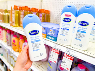 cetaphil-sensitive-body-wash-target1