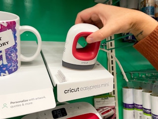 cricut easypress mini michaels 1633651539 1633651539