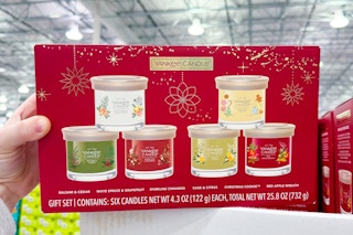 costco-yankee-holiday-candles