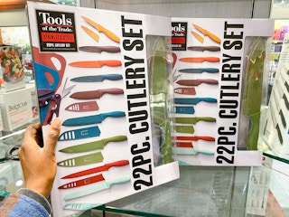 18 macys 22 piece tools of the trade cutlery set 011822 1642518964 1642518964