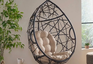 tear drop hanging chair