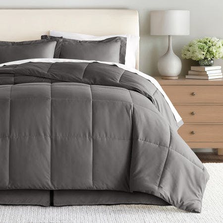 Linens & Hutch Bed in a Box Set