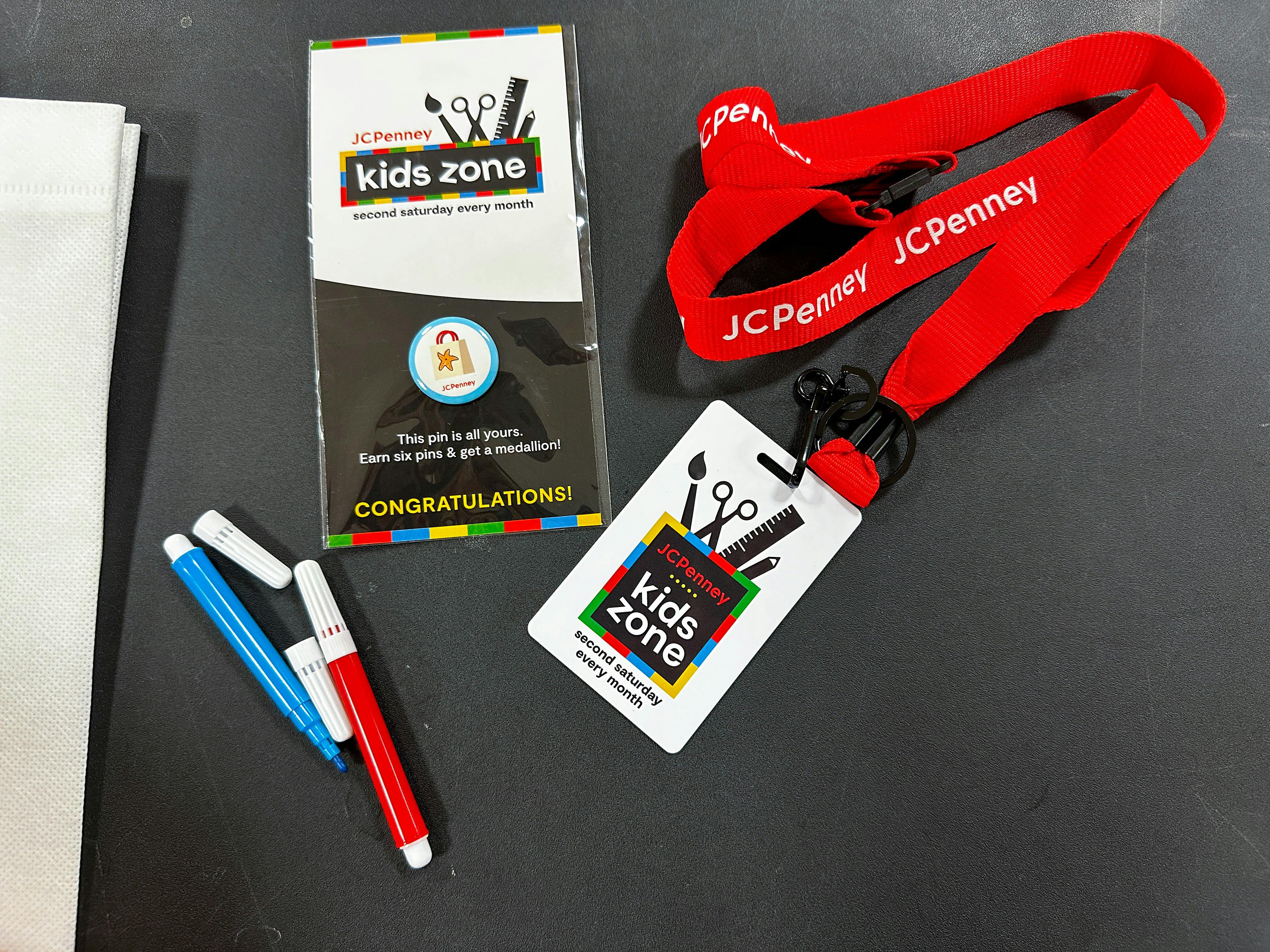 Free JCPenney Kids Zone Event on Oct. 14 — Fall Scene OR Haunted House!