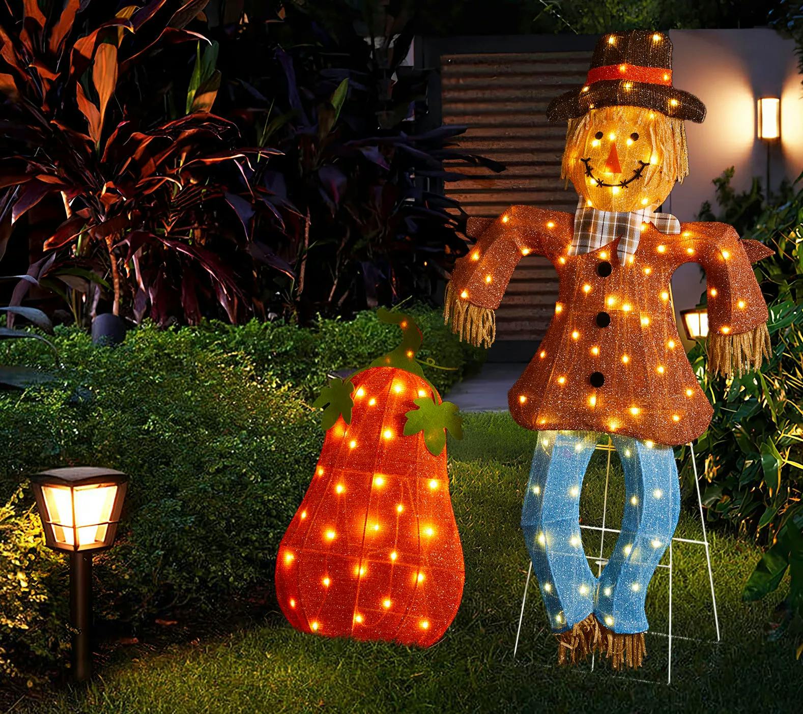 Lighted Fall Scarecrow & Pumpkin Decor