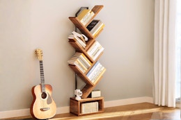 Lifestyle image of the Casacomoda 6-Tier Tree Bookshelf