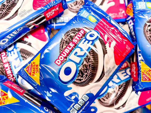 Oreo Mega Stuf Cookies: Get 2 Family-Size Packs for $5.44 on Amazon card image