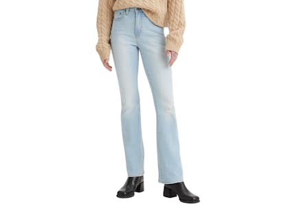 Levi's Women's 725 Bootcut Jeans