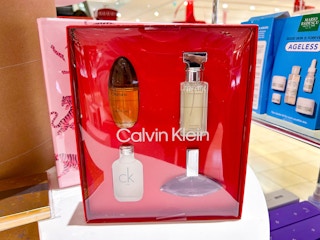 perfume sests macys 2022 02 1669474518 1669474519